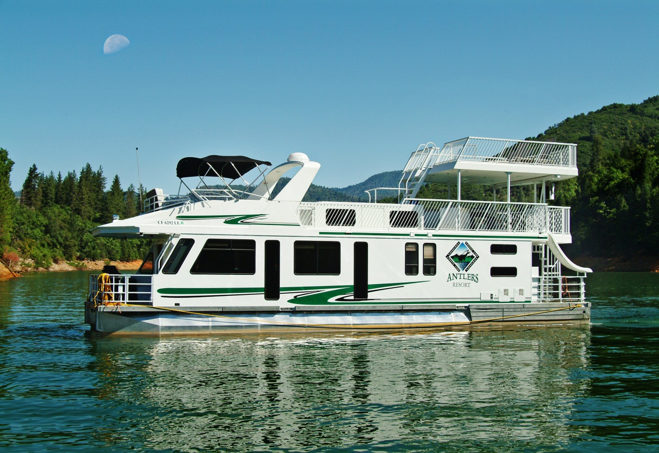Shasta Lake